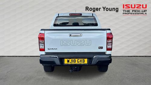Isuzu D-MAX Photo autoimg-2266d42e5a14126068254aa1b38157ba2e56904d.jpg