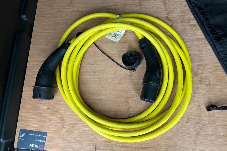 Used Ford TRANSIT CONNECT YT25VPU 15