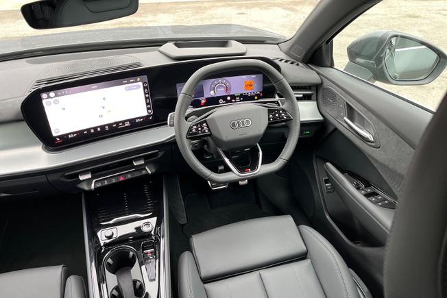 AUDI Q3 Photo 58