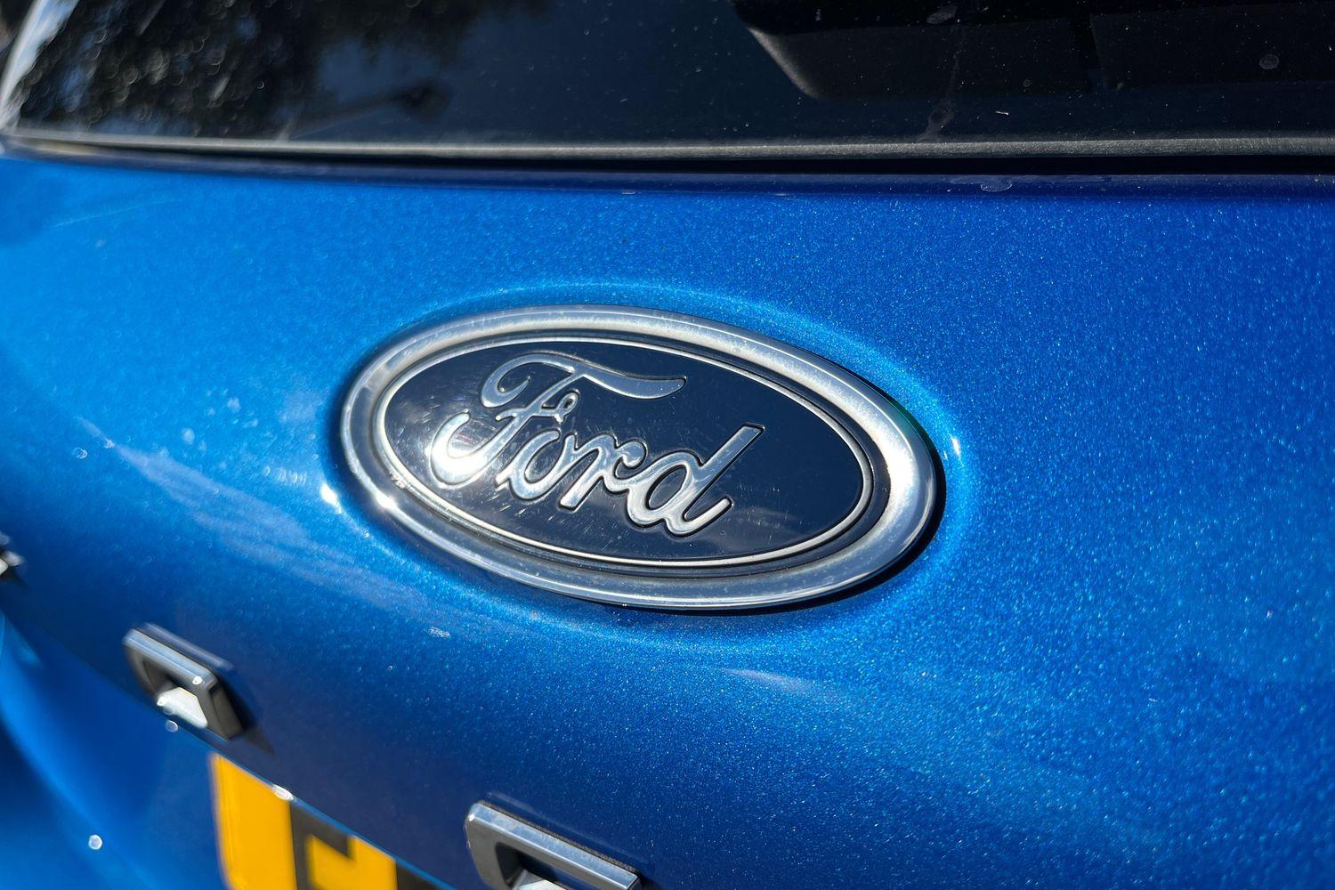 Ford Focus Photo 42