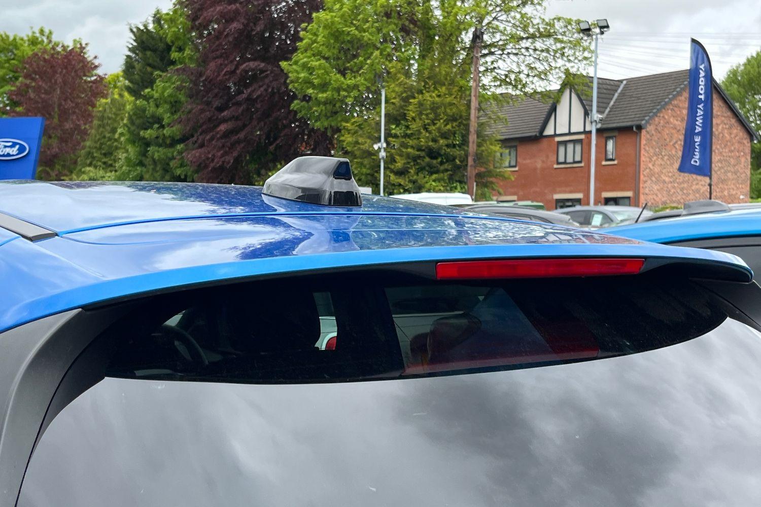 Ford PUMA Photo 23