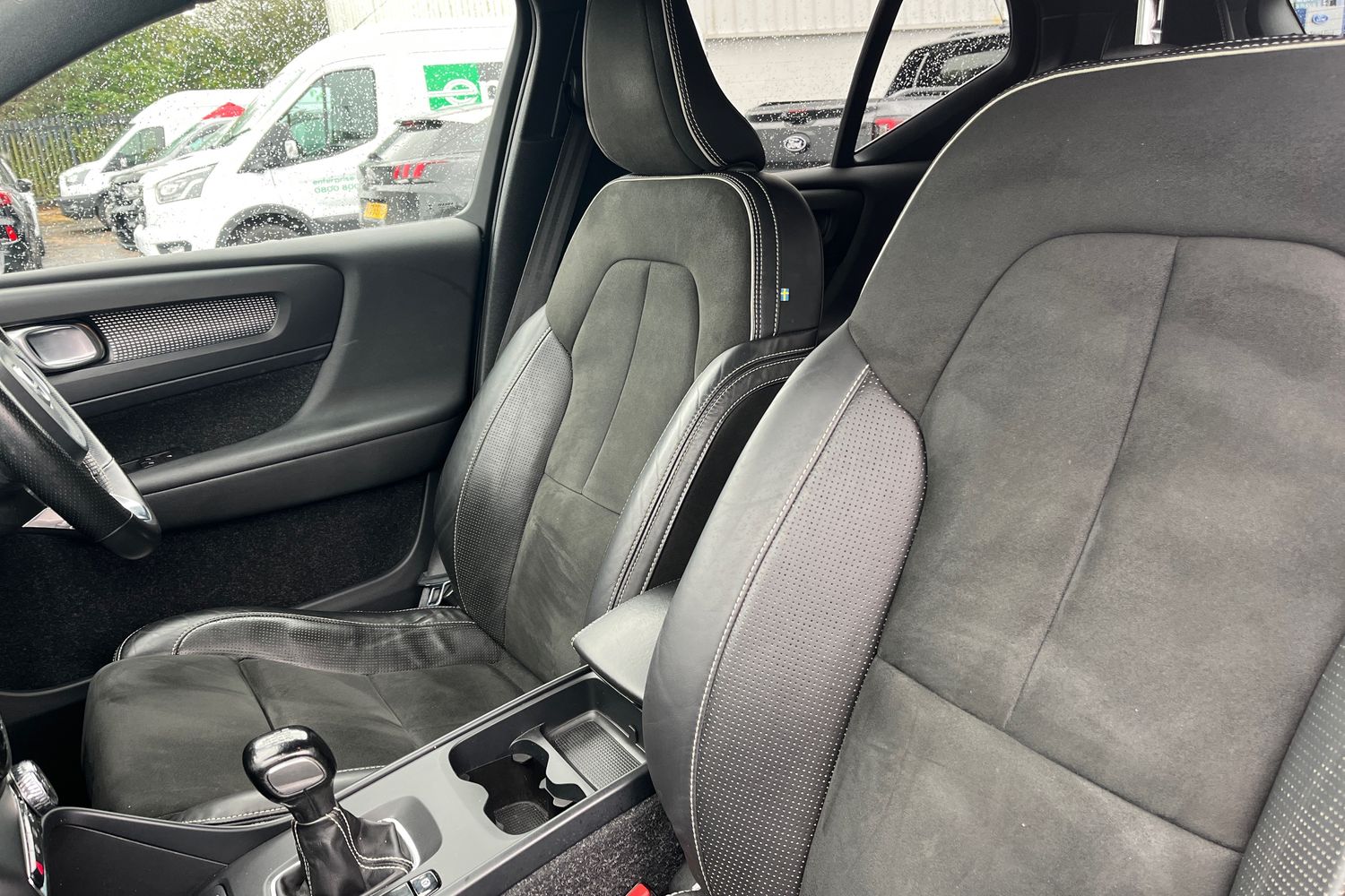 Volvo XC40 Photo 18