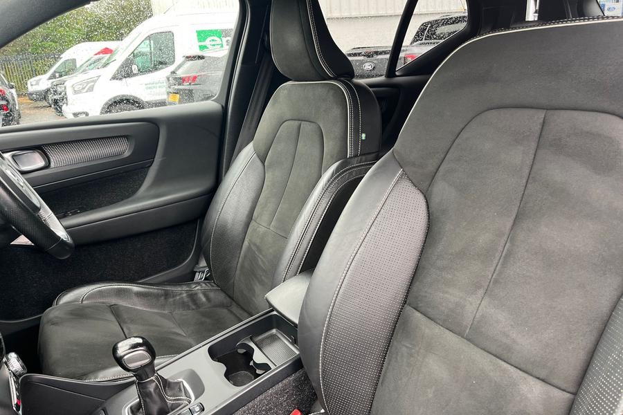 Volvo XC40 Photo autoimg-226fcb5a4efb742b8ca698faf20e10fb862af986.jpg