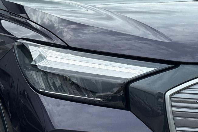 AUDI Q4 E-Tron Photo 19