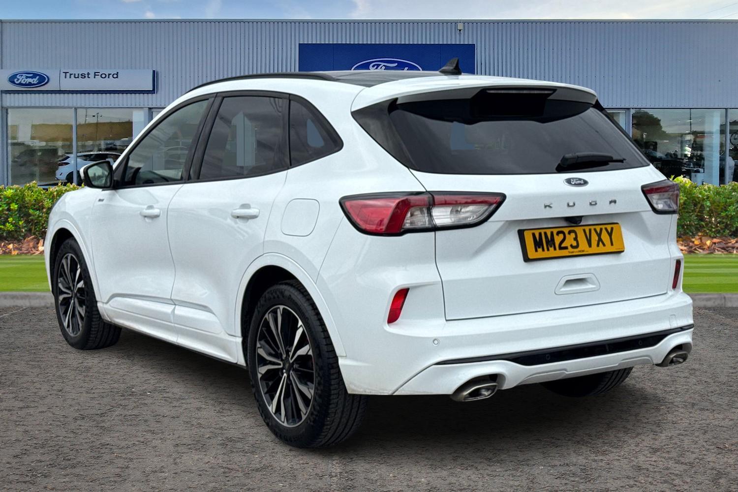 Ford KUGA Photo 1