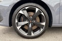 CUPRA Leon Photo 5