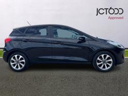FORD Fiesta Photo 4