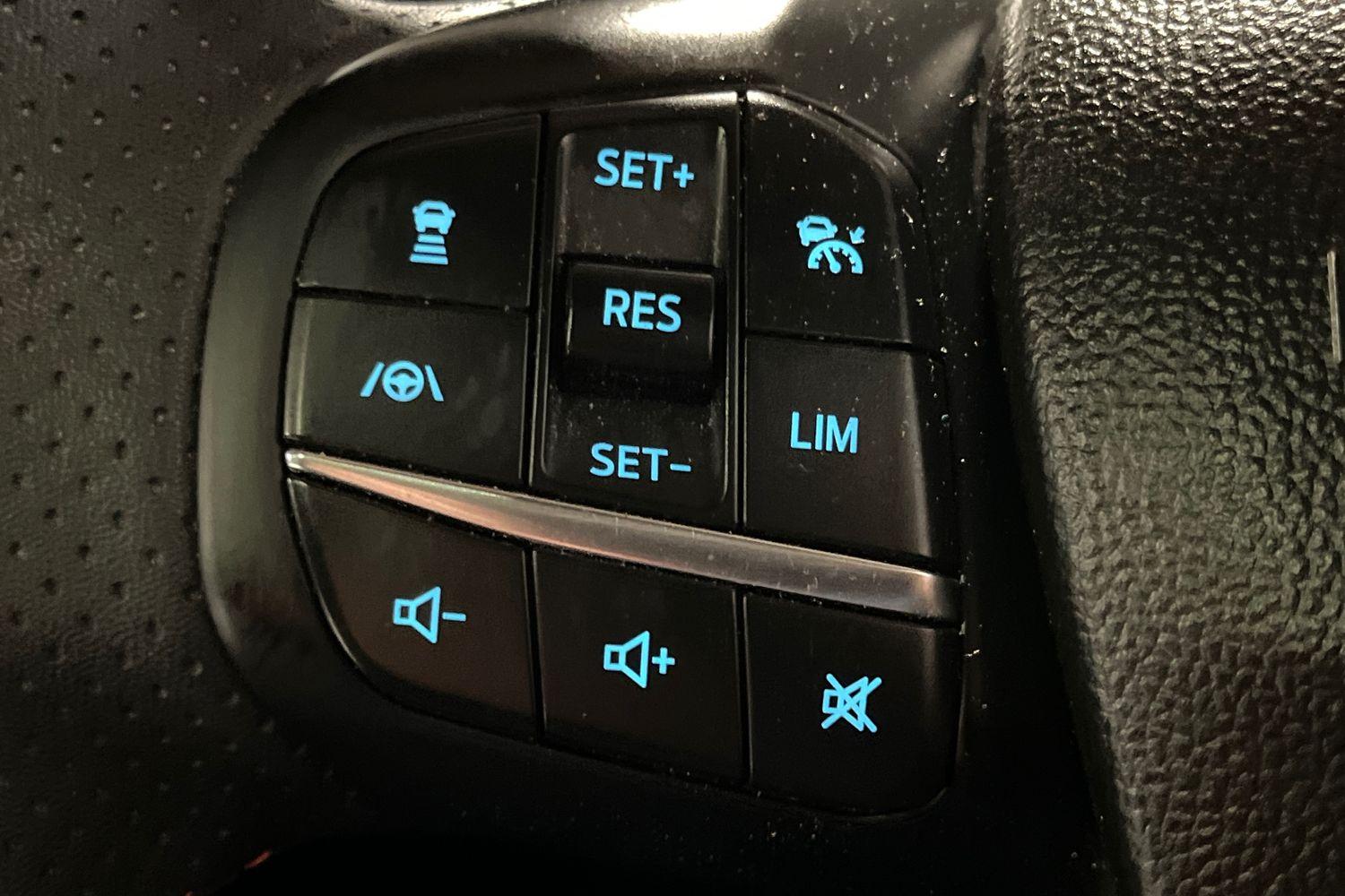 Ford KUGA Photo 41