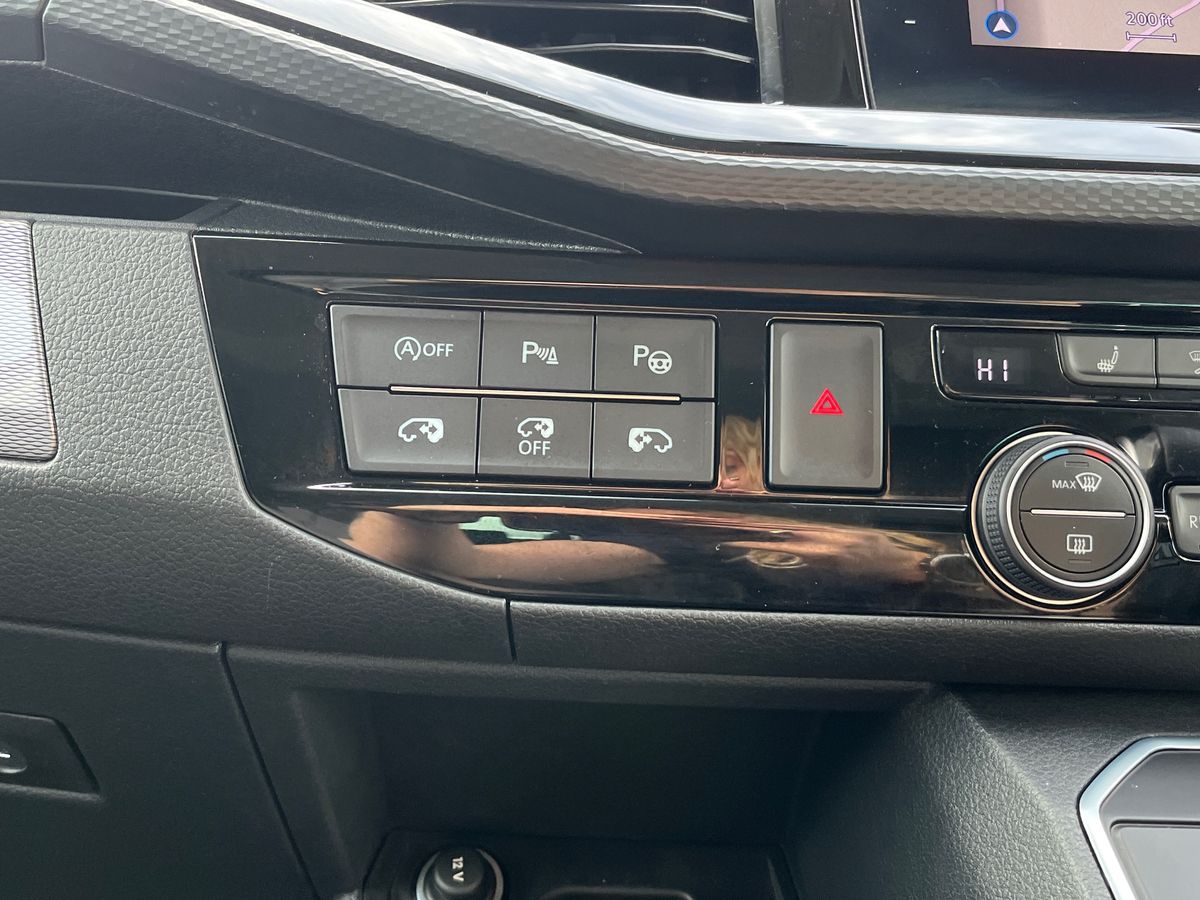 Volkswagen Caravelle Photo 37