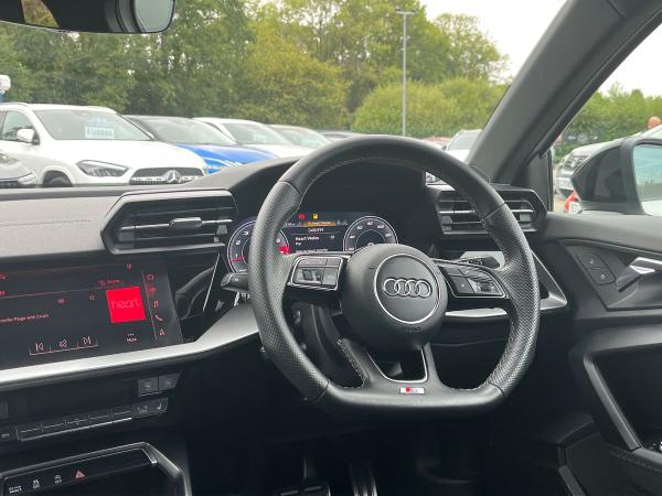 Audi A3 Photo autoimg-2280b424a30b9c87b1d0a74378efdfc85fc8037f.jpg
