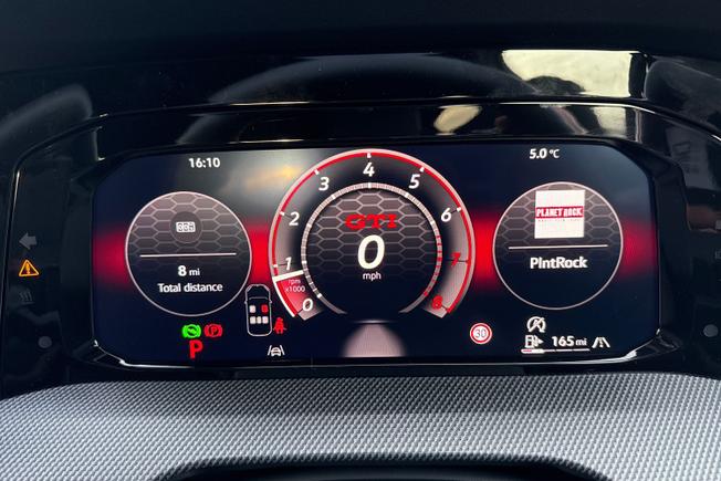 Volkswagen Golf Photo 34