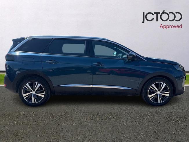 PEUGEOT 5008 Photo 4