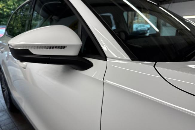 VOLKSWAGEN Tiguan Photo 20