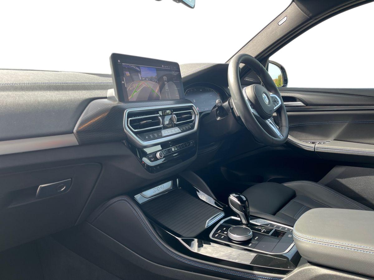 BMW X4 Photo 2