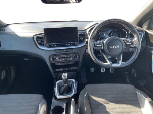 Kia CEED Photo autoimg-229203054ebdd71c56638ac9d86ec3a5ea41751b.jpg