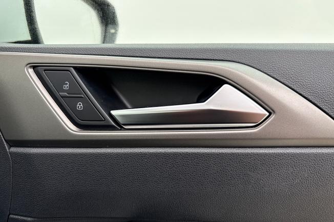 Volkswagen Polo Photo 26
