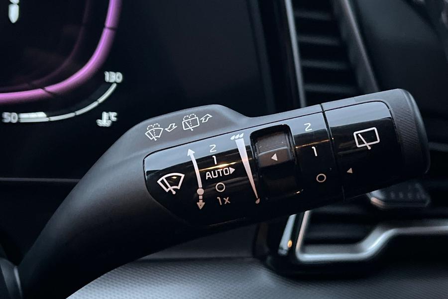 Kia SPORTAGE Photo autoimg-22994d96f859a1260067f3668d67e7ca04f7c7f3.jpg