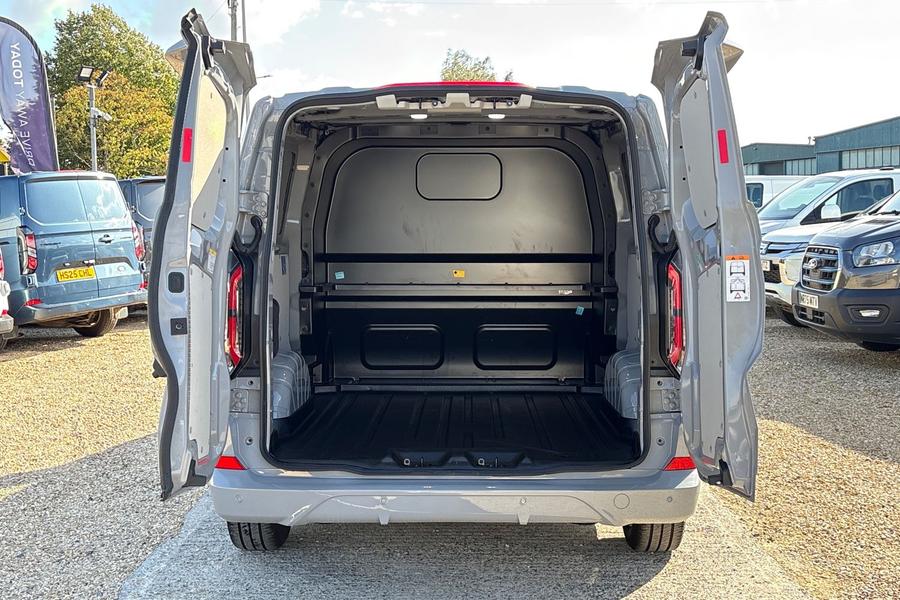 Ford TRANSIT CUSTOM Photo autoimg-22998c293001dd87e2fc9497dc23b08b20034cab.jpg