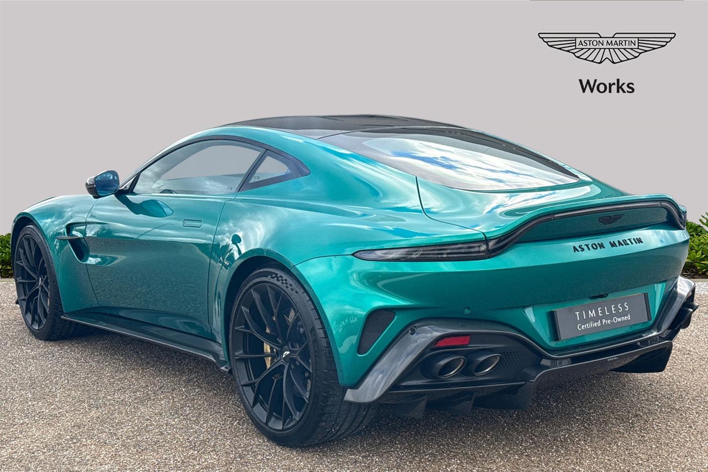 Aston Martin Vantage 2025