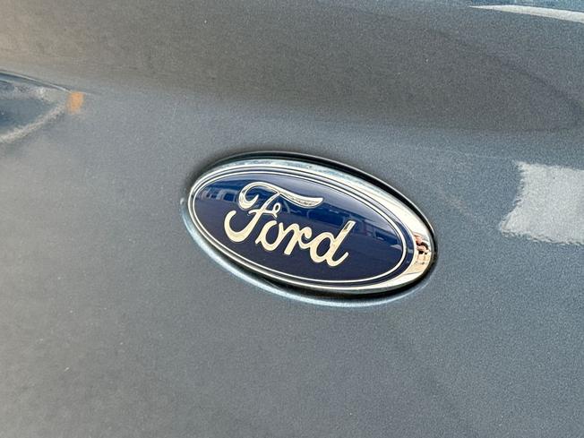 FORD Transit Connect Photo 33