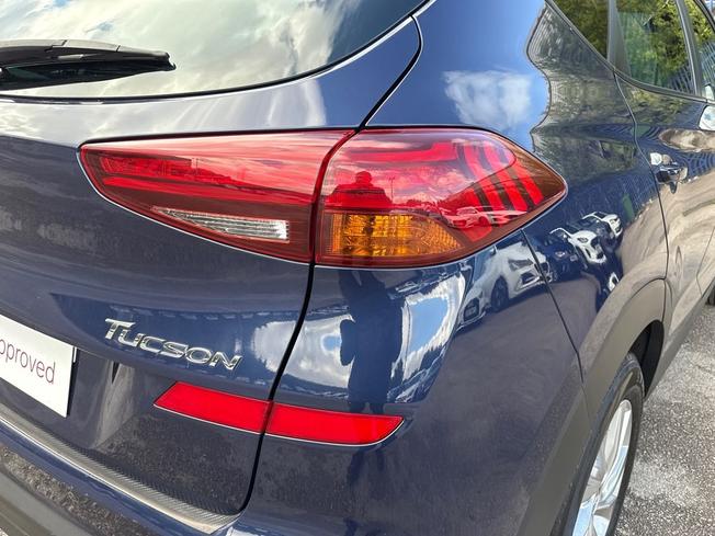 HYUNDAI Tucson Photo 18