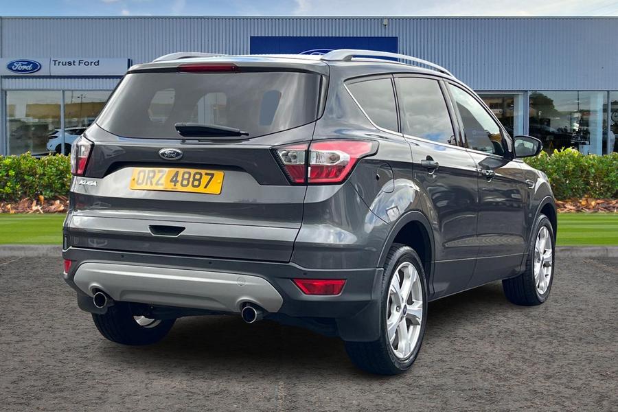 Ford KUGA Photo autoimg-229ddc4f3cfc157acdd5750ceadf18ac157ed756.jpg