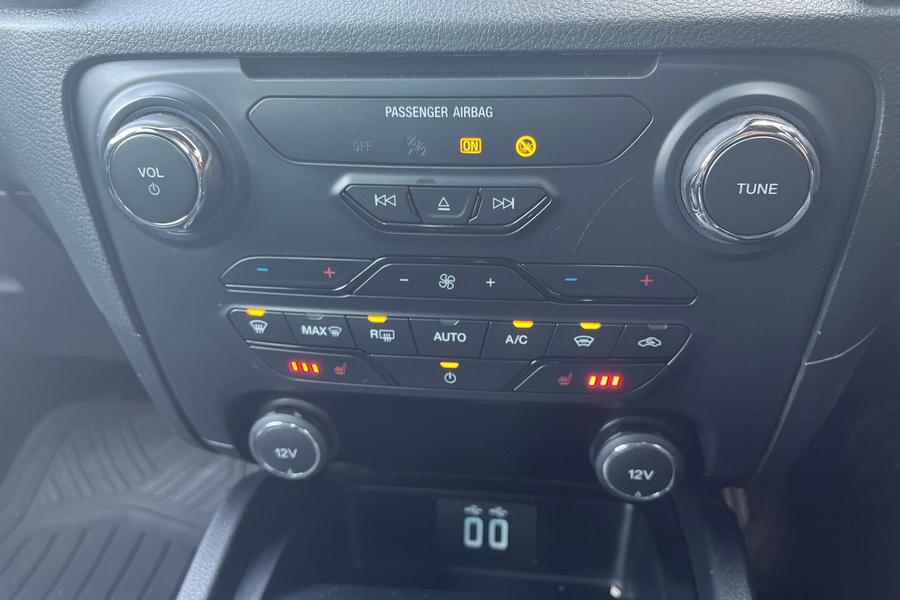Ford RANGER Photo autoimg-22a847e2d2458b044113ab5e7f8e8213bc029754.jpg