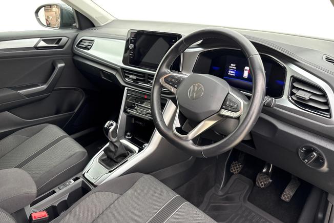 VOLKSWAGEN T-Roc Photo 6
