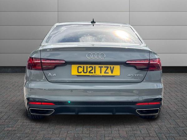 Audi A4 Photo autoimg-22abf098d0ca1ba3a2a0498af7b824e7f40086e2.jpg