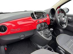 FIAT 500c Photo 2