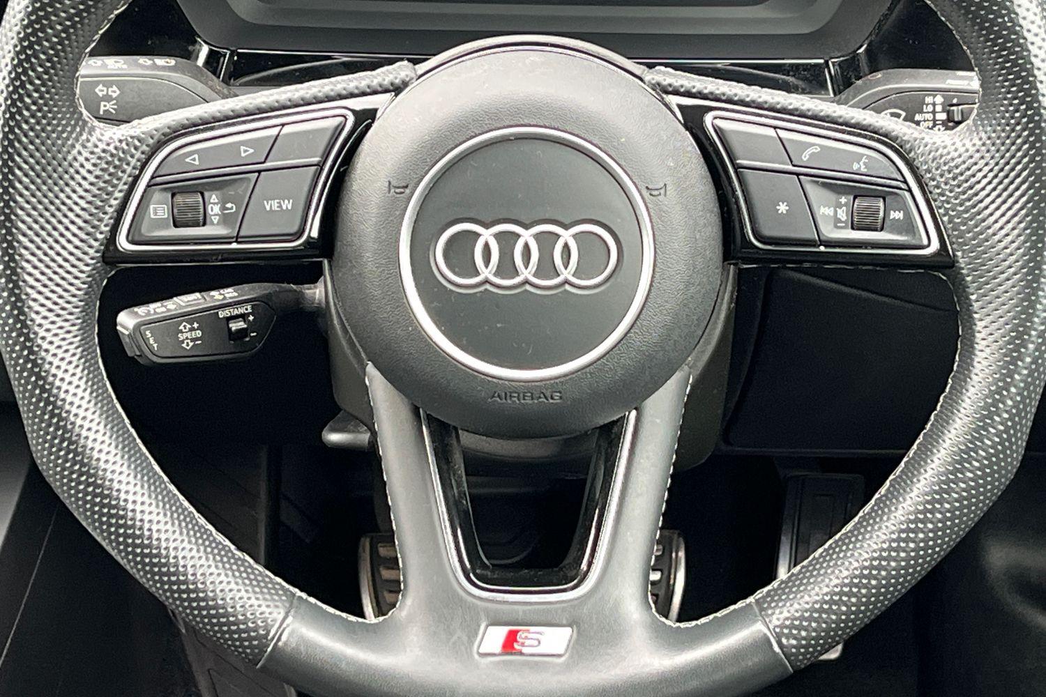 Audi A3 Photo 11