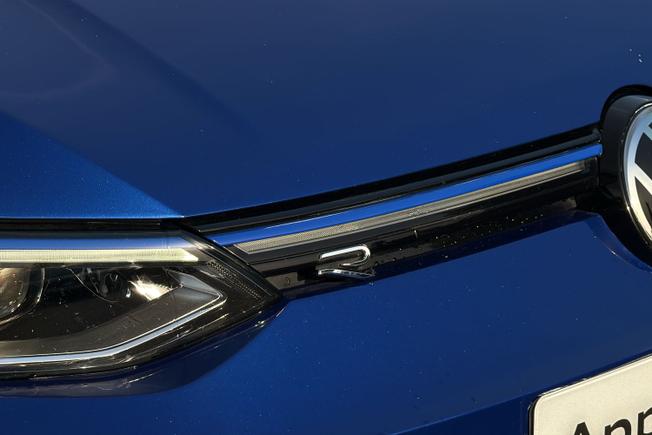VOLKSWAGEN Golf Photo 50