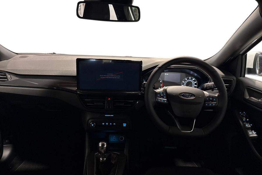 Ford Focus Photo autoimg-22b0977b540449263a4140faf77d2d53455bc004.jpg