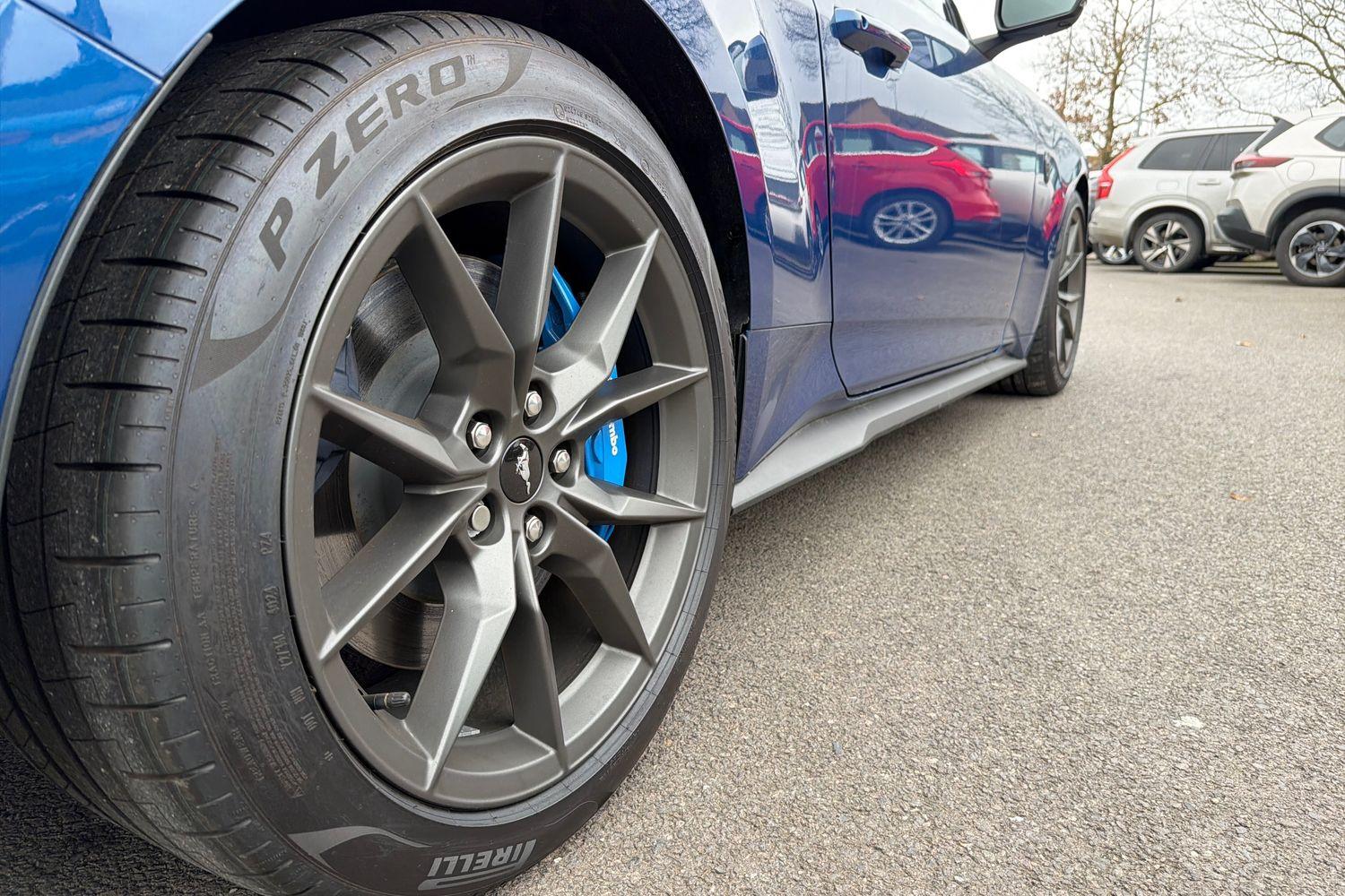 Ford MUSTANG Photo 22