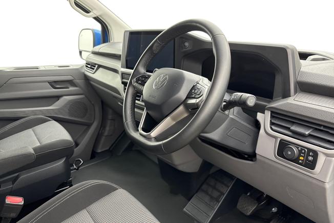 VOLKSWAGEN Transporter Photo 6