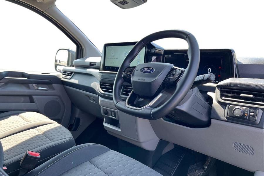 Ford TRANSIT CUSTOM Photo autoimg-22b2f230b74b36f9f2d1d5b4c6b96114109225be.jpg