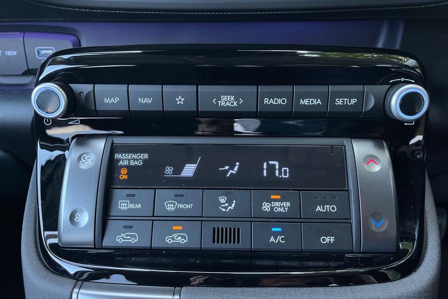 Hyundai INSTER Photo autoimg-22b54267a883b0a4b7c16b555377e3af4bde9329.jpg