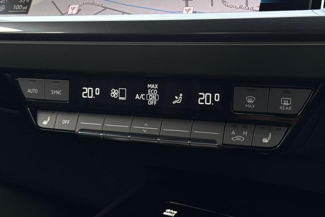 AUDI Q4 E-Tron Photo 25