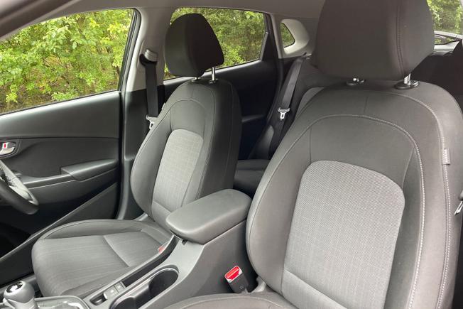HYUNDAI Kona Photo 21