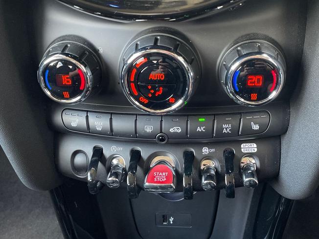 MINI Hatch Photo 41