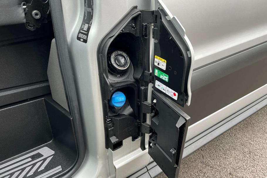 Used FORD TRANSIT WN75GVF 37