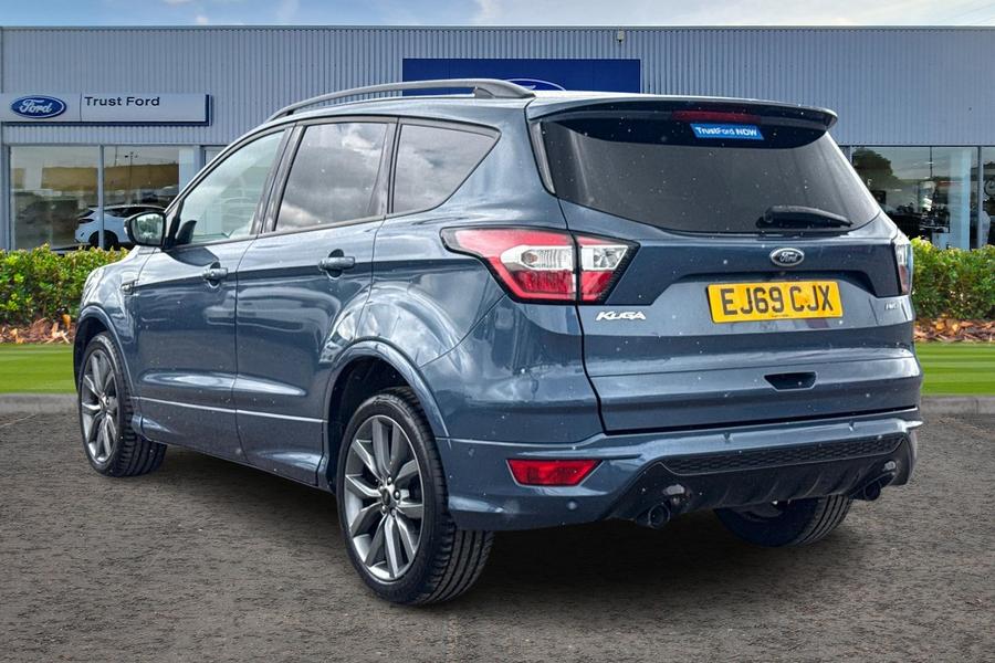 Ford KUGA Photo autoimg-22c28964b455131d07dd3c283456a3f1210f5480.jpg