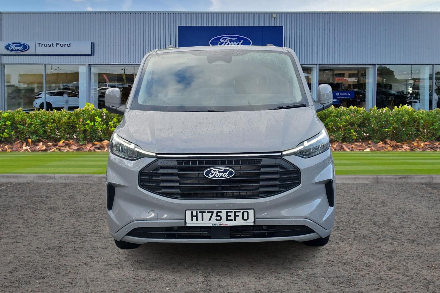 Ford TRANSIT CUSTOM Photo 11