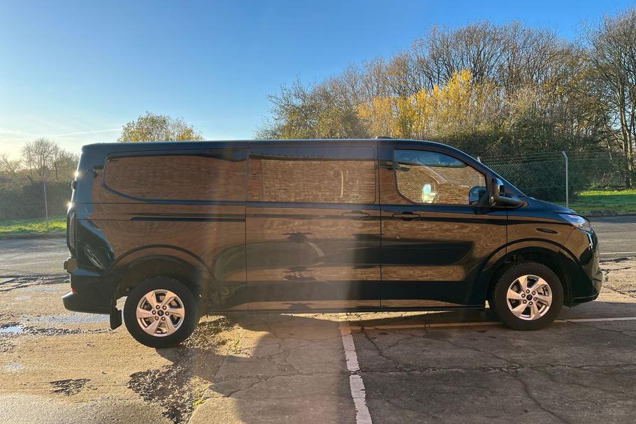 Used Ford TRANSIT CUSTOM 20