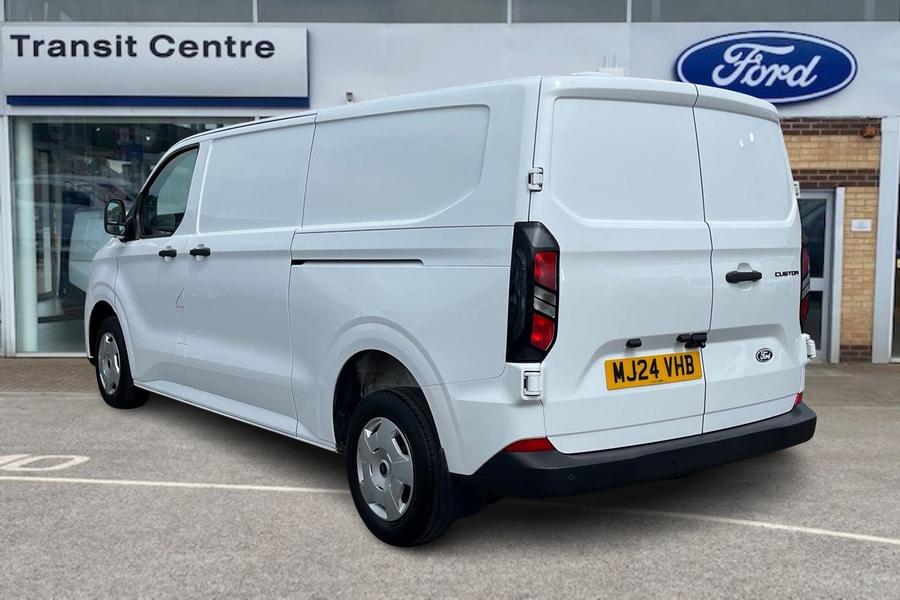 Ford TRANSIT CUSTOM Photo autoimg-22c83fff8b6ba8ed44c6273fbdd3bfe6e5edceb3.jpg