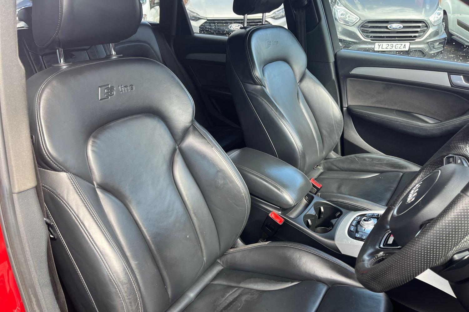 Audi Q5 Photo 16