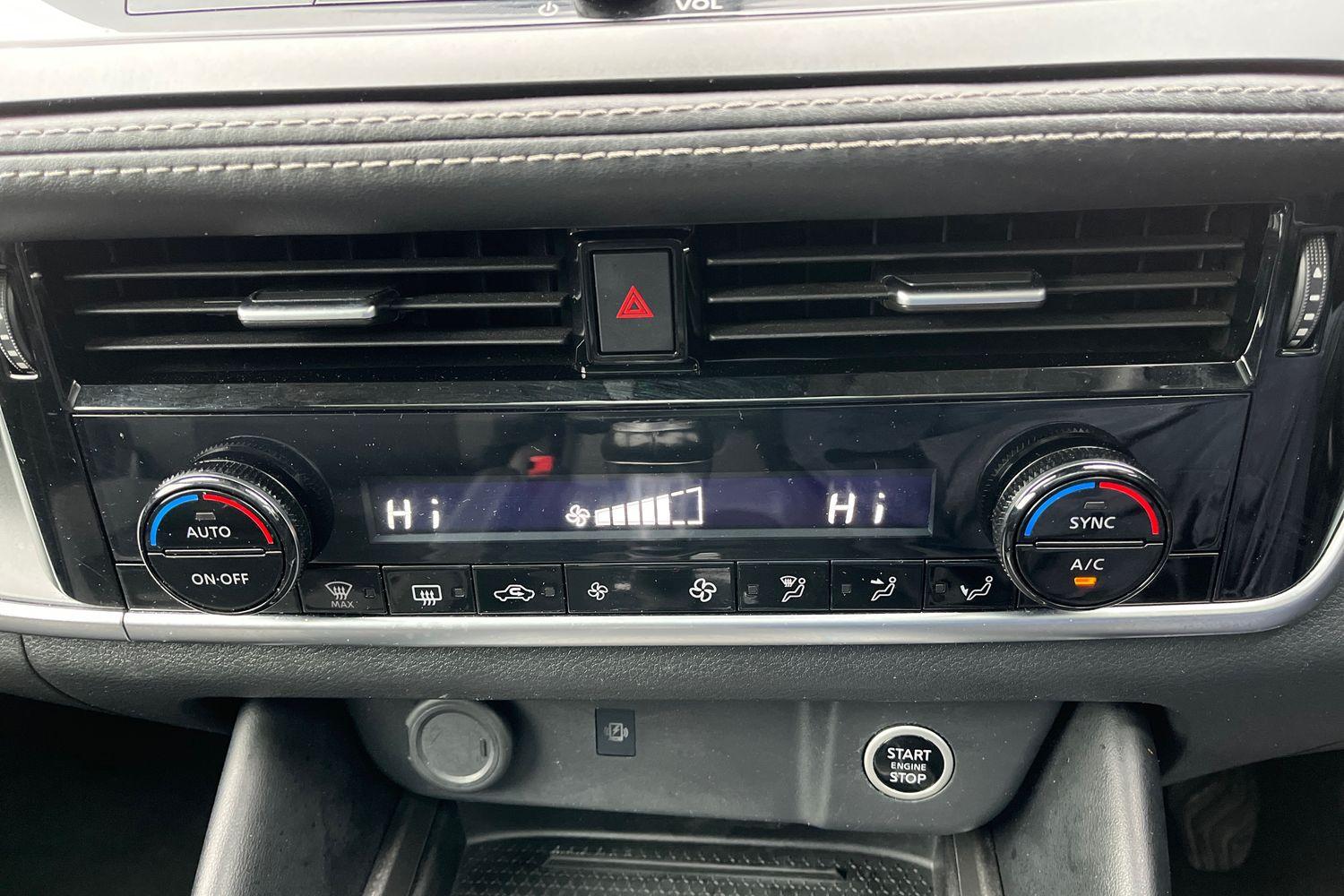 Nissan QASHQAI Photo 28
