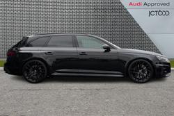 AUDI Rs4 Avant Photo 4