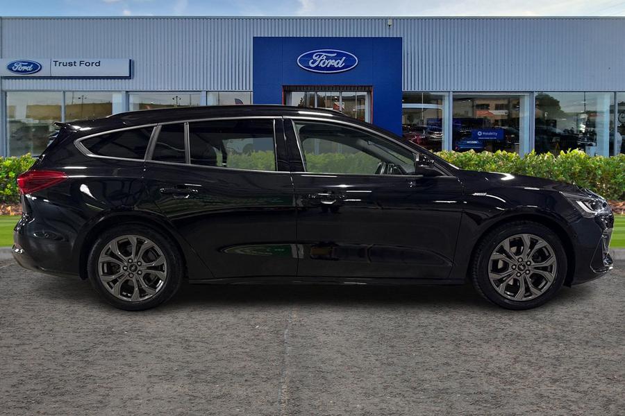 Ford FOCUS Photo autoimg-22d5b5129a1f3579d10b6498e84aba06a1390380.jpg