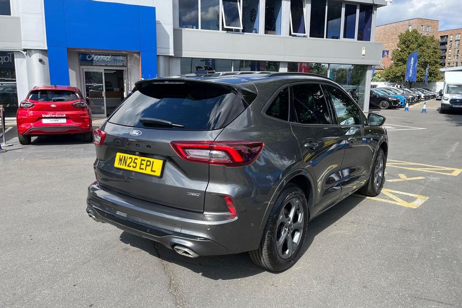 Ford KUGA Photo autoimg-22d79bca70dd2f7245d02be6d2fa4ca62411a8f5.jpg